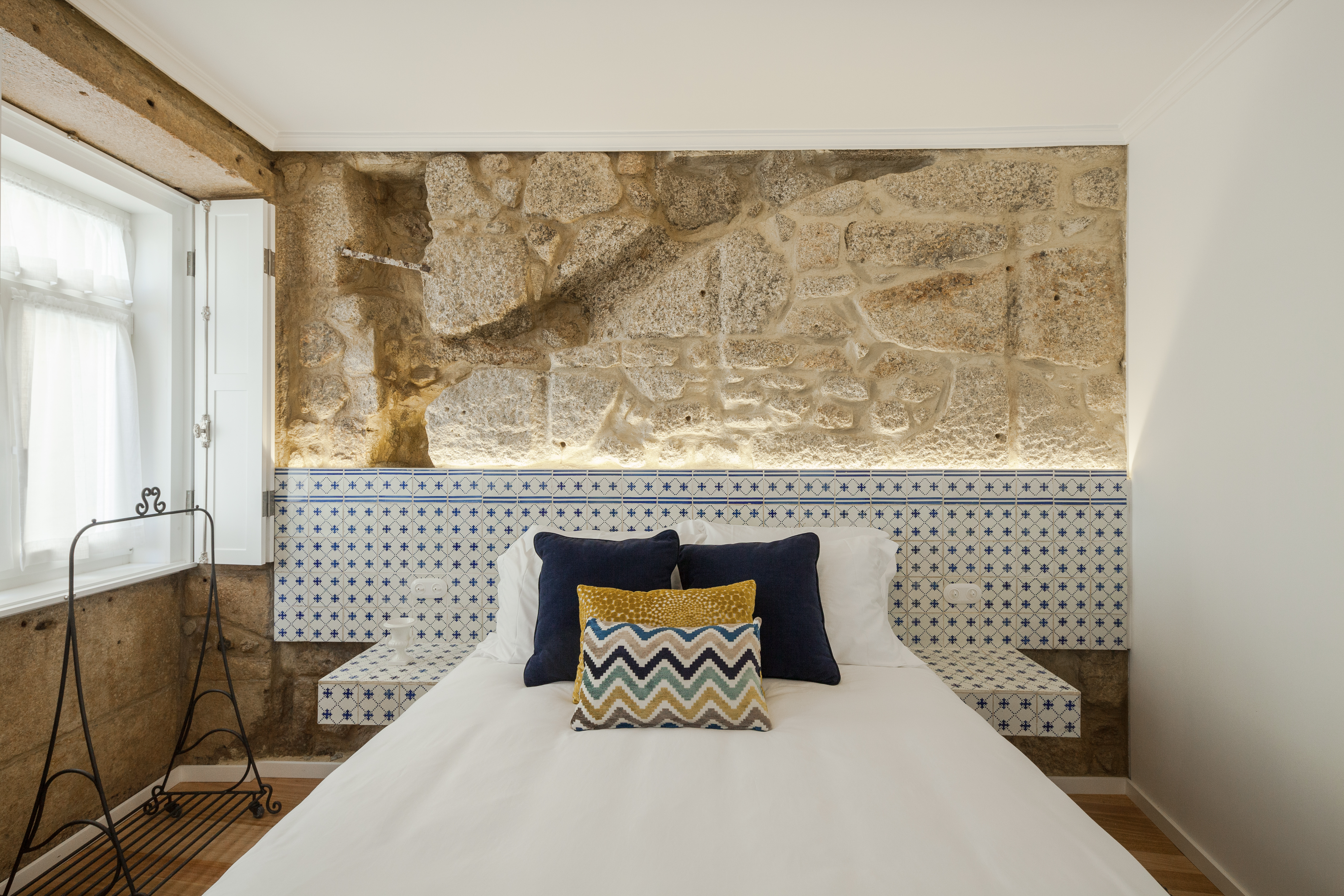 Bed headboard — 1872 River House