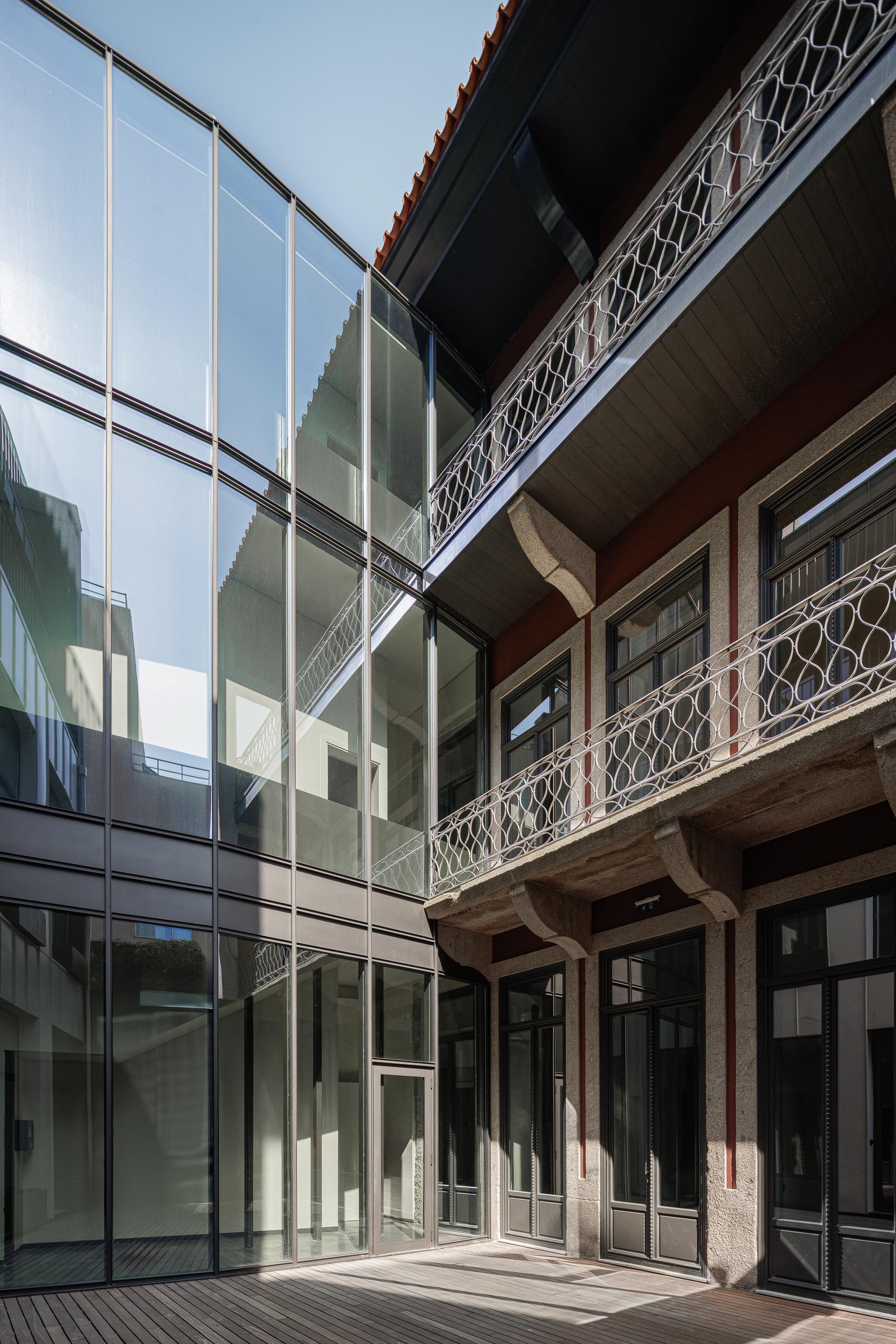 entreparedes apartaments