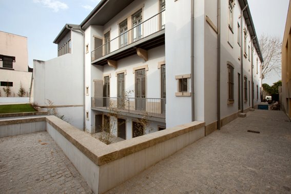 casas antónio carneiro
